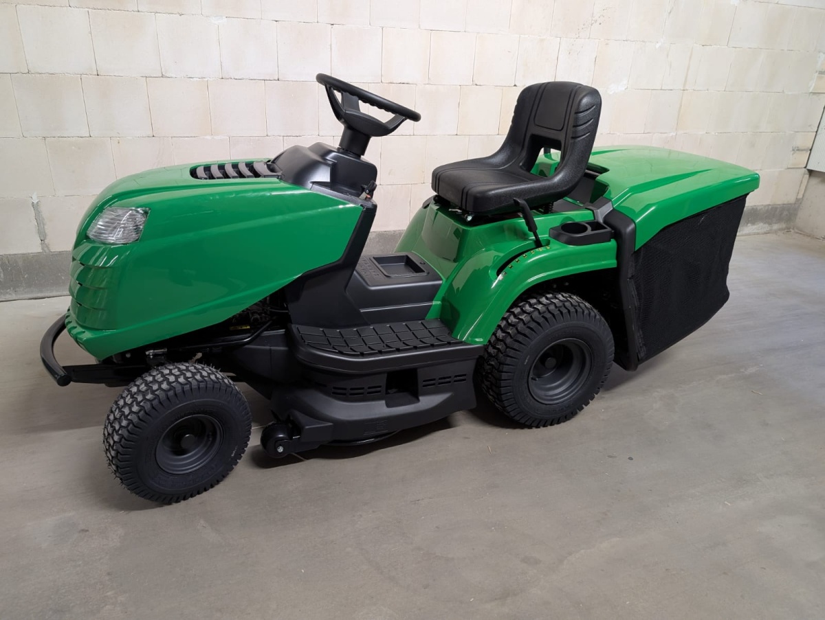 STIGA Benzin-Rasentraktor MP 84 Hydro (Kawasaki) – Bild 3