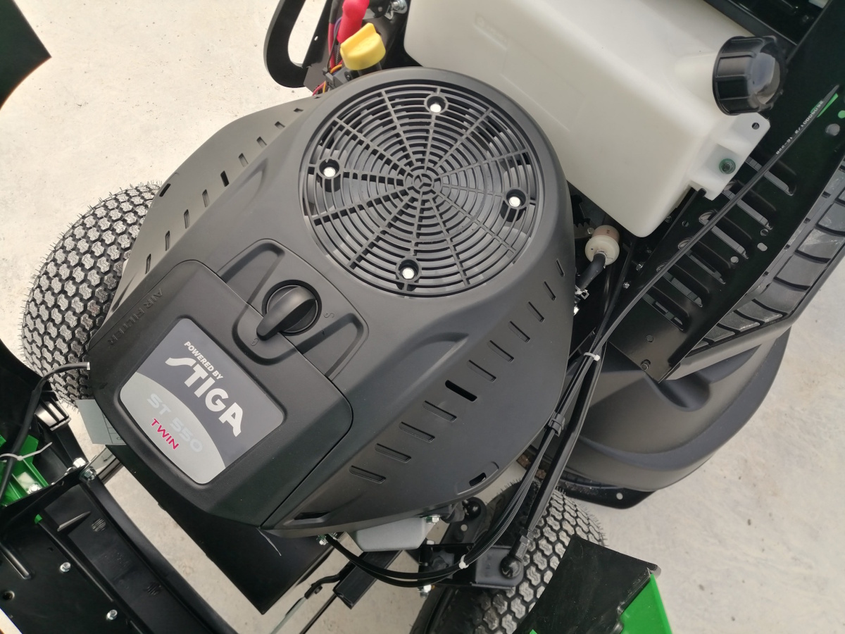 STIGA Benzin-Rasentraktor TCS 102 Hydro (ST 600) – Bild 6