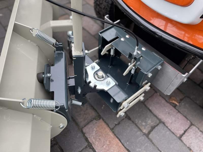 STIHL Rasentraktor RT 5112 Z - inkl. Schneeschild – Bild 4