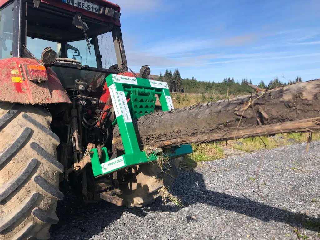 Timber Croc Holzhalter / Stammhalter XHD für Traktoren mit 3-Punkt Aufnahme (KAT II) – Bild 3